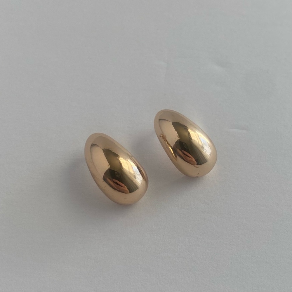 Gold Teardrop Earrings